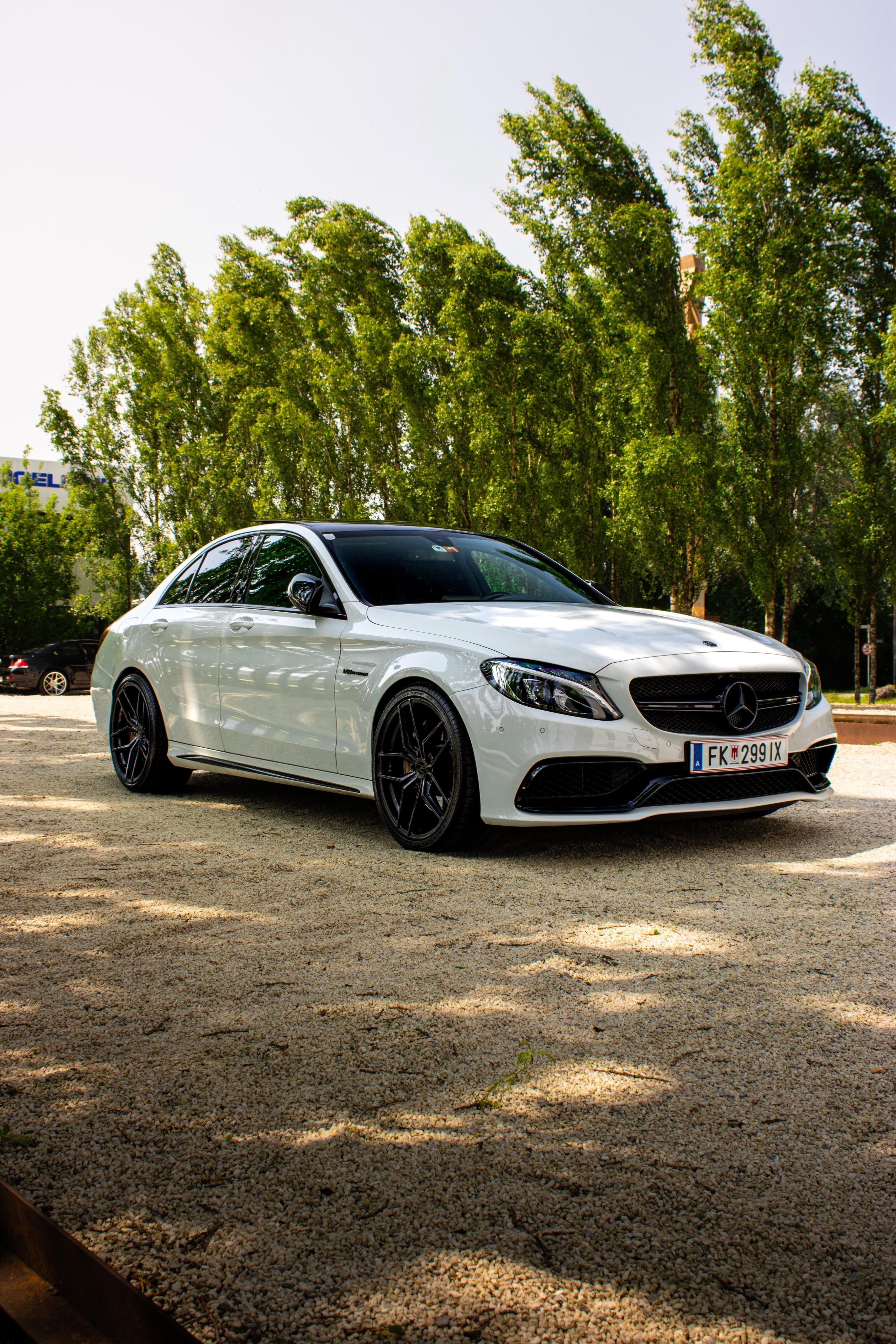 Mercedes-AMG C63s von LM Race